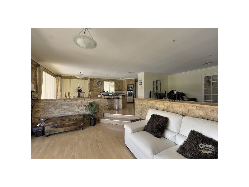 18 Darter Place, Halls Head WA 6210