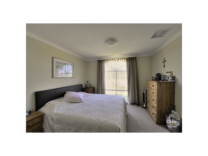 18 Darter Place, Halls Head WA 6210