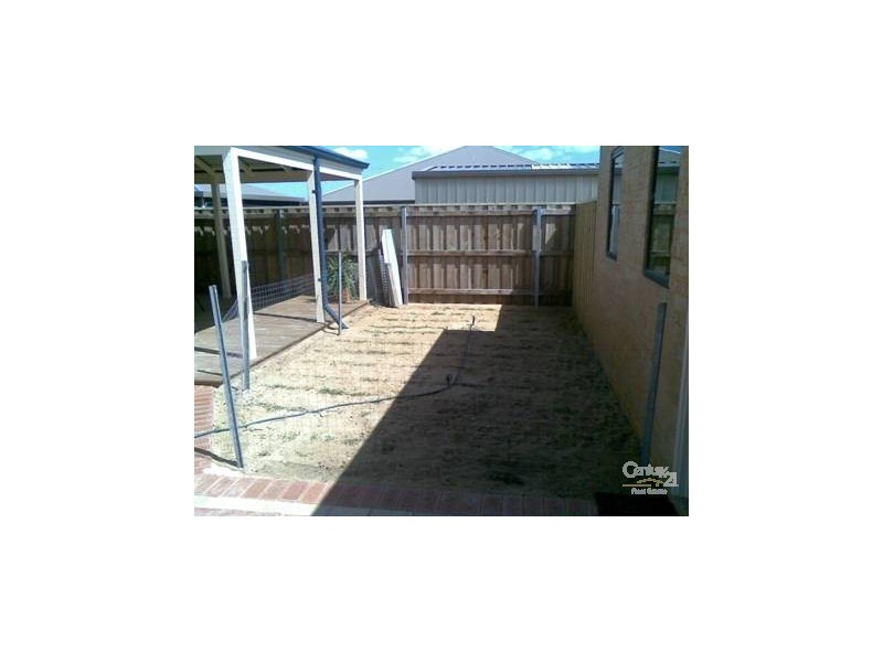 50 Carissa Turn HALLS HEAD, Mandurah WA 6210