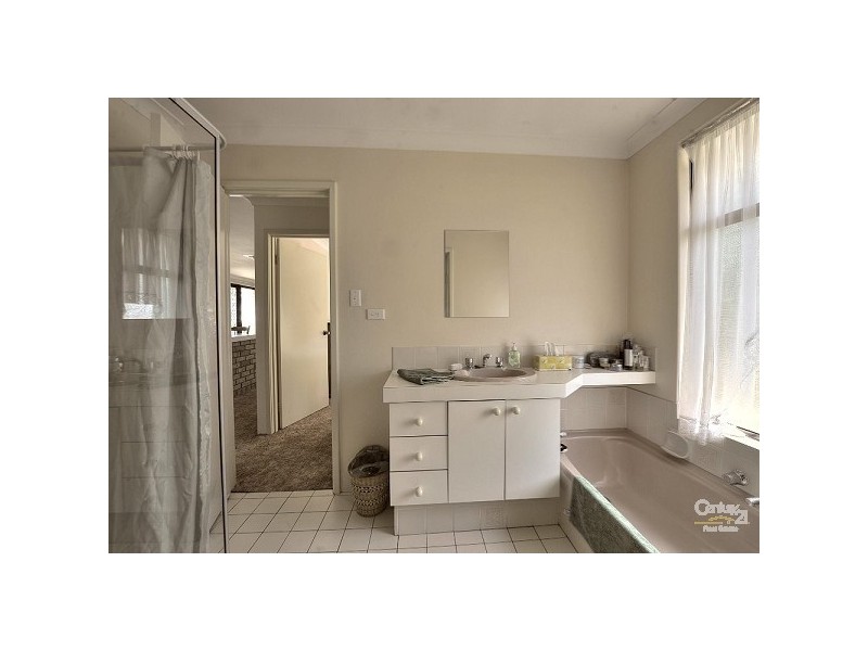 16 Seawind Drive, Silver Sands WA 6210