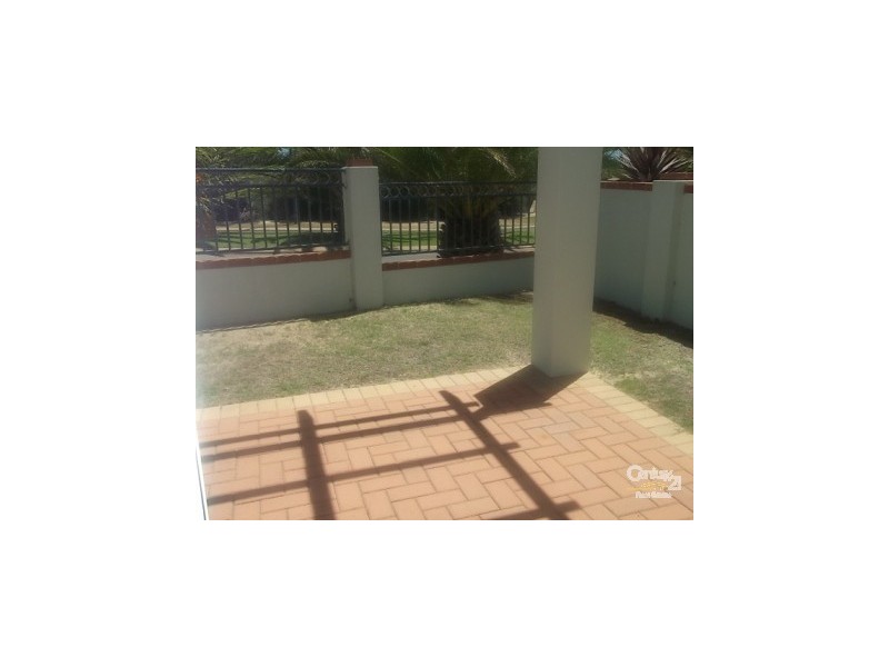 3/2 Albenga Place SECRET HARBOUR, Secret Harbour WA 6173