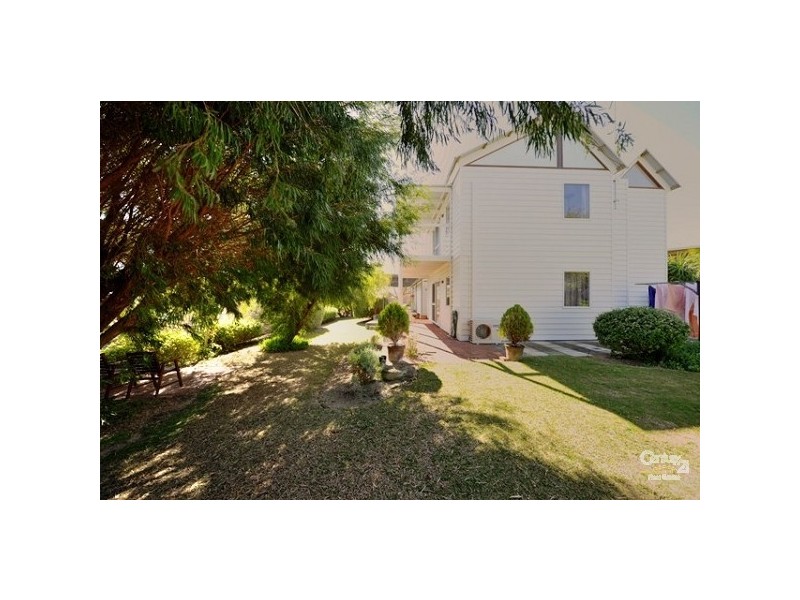 13 Selene Way SAN REMO, Mandurah WA 6210