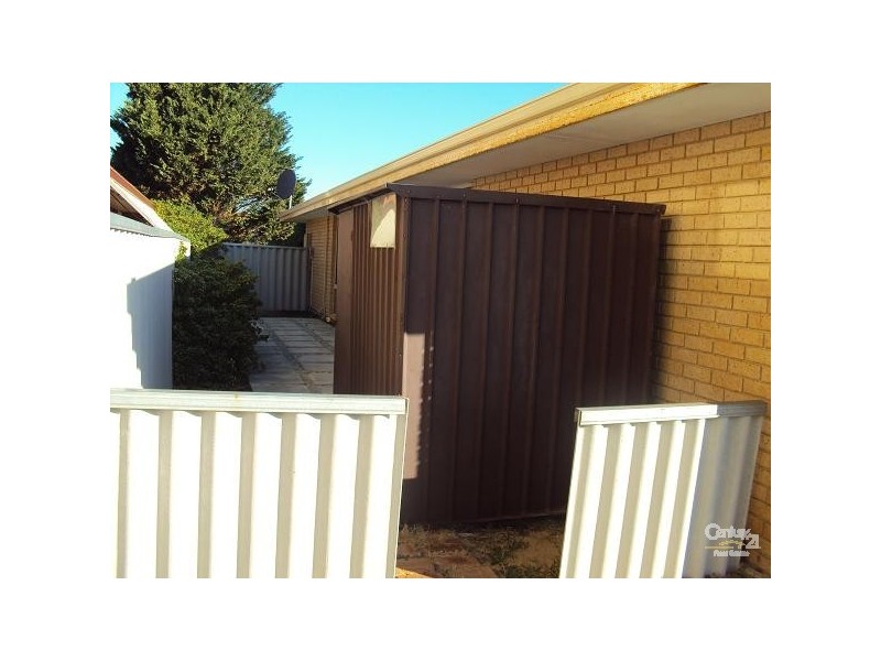 11 Admiralty Crescent HALLS HEAD, Mandurah WA 6210