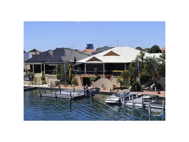 Halls Head WA 6210