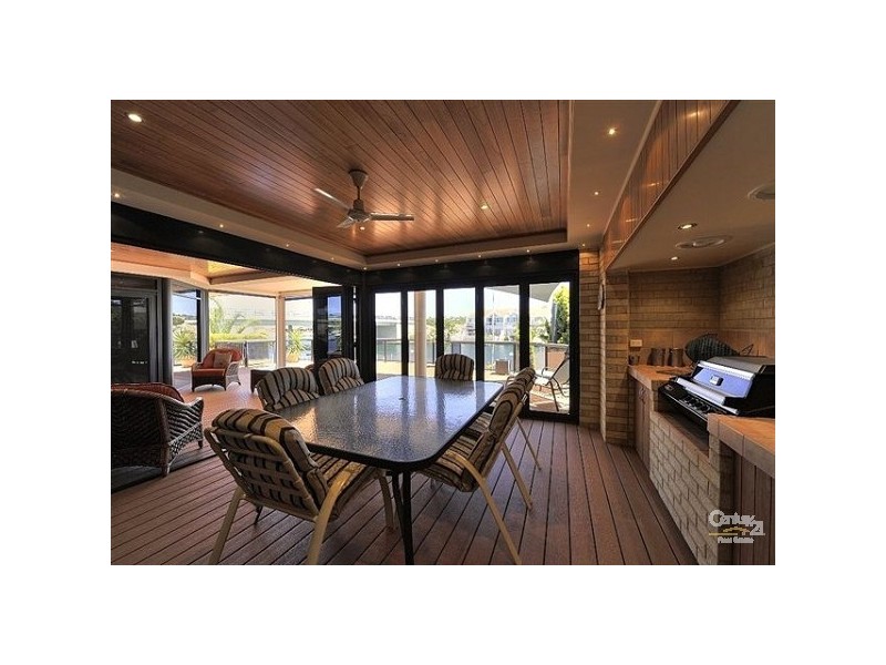 Halls Head WA 6210