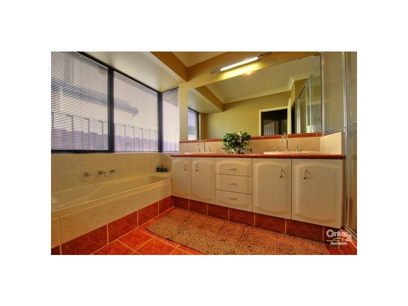 13 Mayfair Mews, Meadow Springs WA 6210