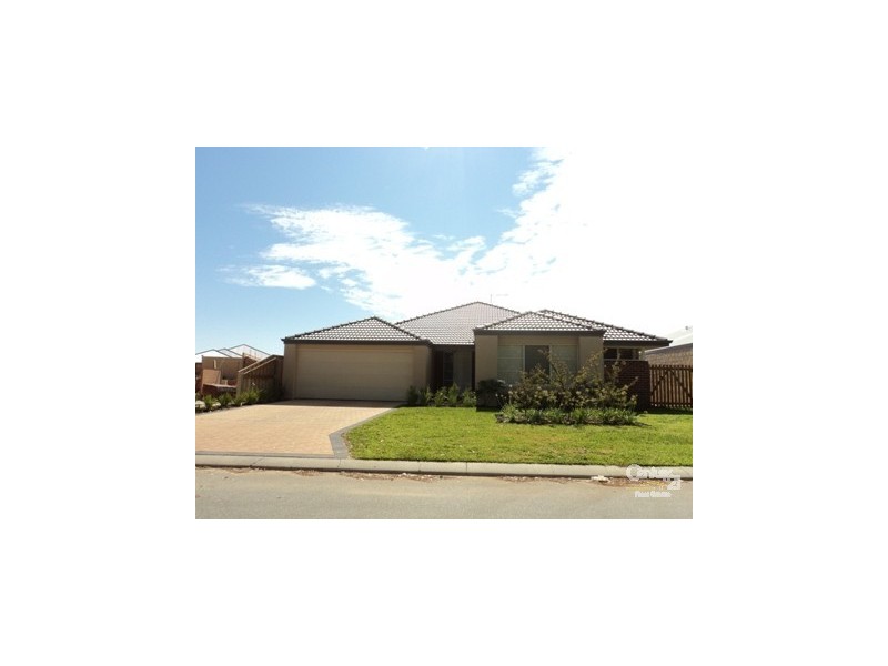 36 Santalum Circus HALLS HEAD, Mandurah WA 6210