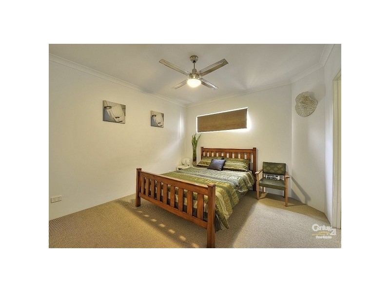 2 Sussex Place, Halls Head WA 6210