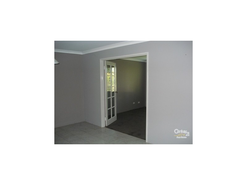 4 Honeyeater View DUDLEY PARK, Mandurah WA 6210