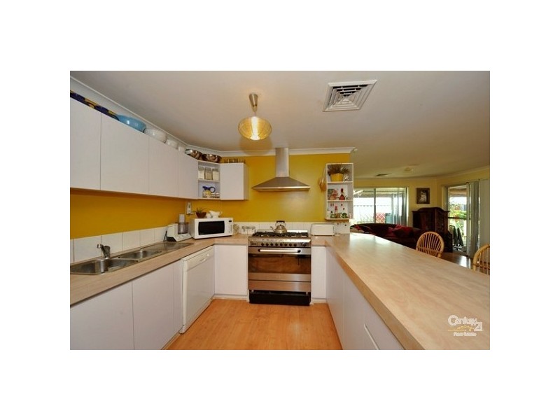 36 Cane Road, Greenfields WA 6210