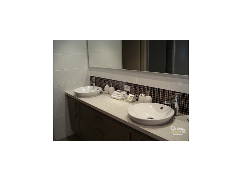 6/2D Treviso Mews, Mandurah WA 6210