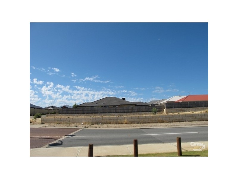 36 Buttercup Parkway, Halls Head WA 6210