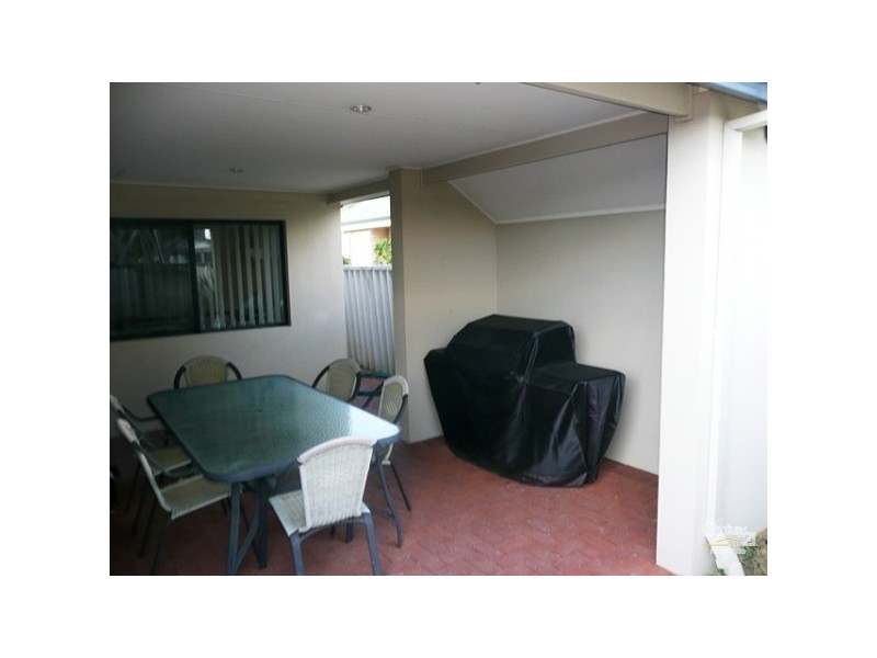 4/59 Tuckey Street, Mandurah WA 6210