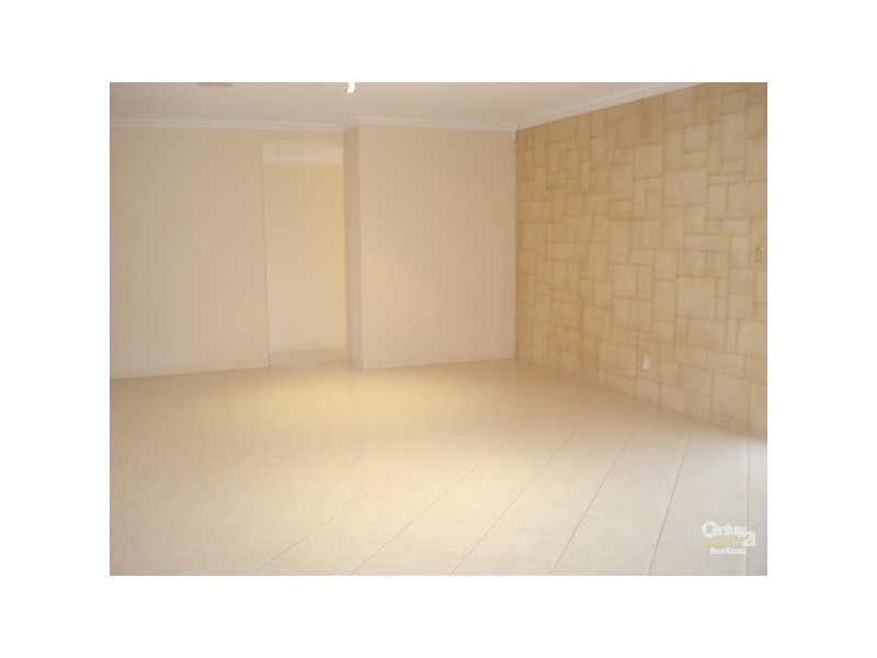 49 Hibbertia Follow HALLS HEAD, Mandurah WA 6210
