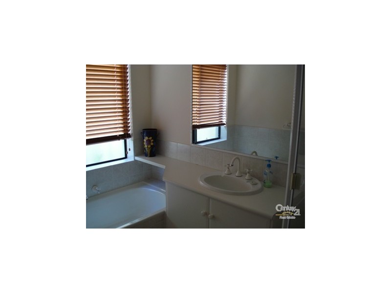 4/1 Princeton Drive, Bouvard WA 6211