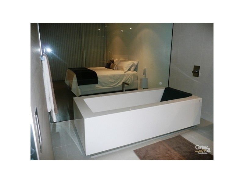 1402/3 Marco Polo Drive, Mandurah WA 6210