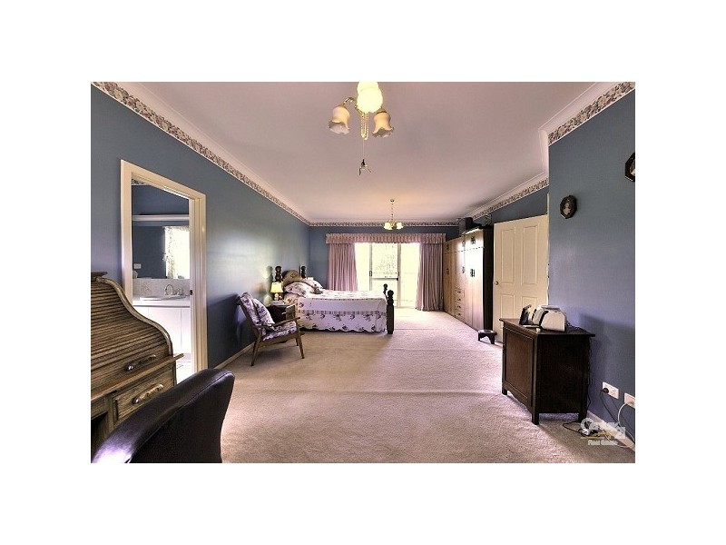 19 Forrest Street, Pinjarra WA 6208