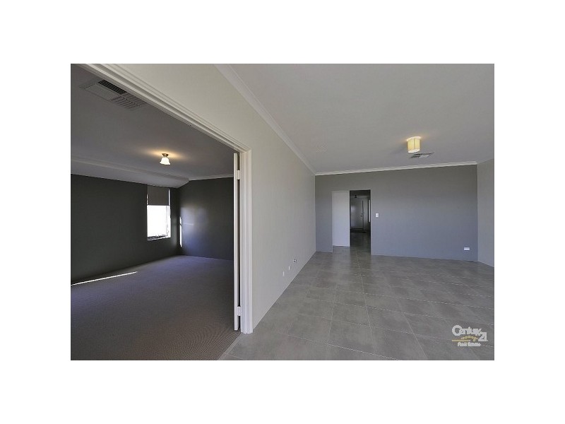 77 Cawana Parkway, Lakelands WA 6180