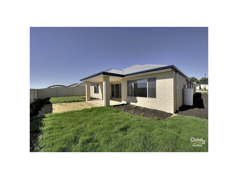 77 Cawana Parkway, Lakelands WA 6180