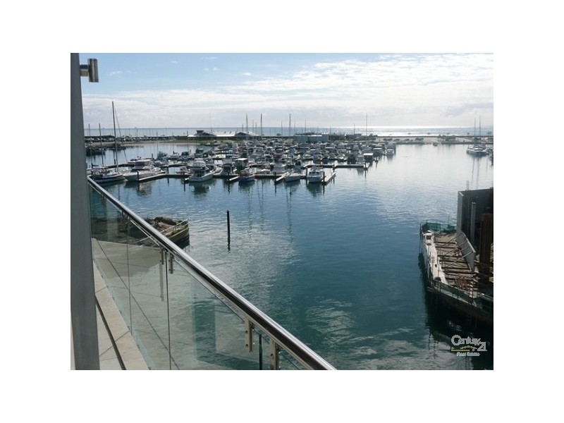 3/10 Cannaregio Square, Mandurah WA 6210