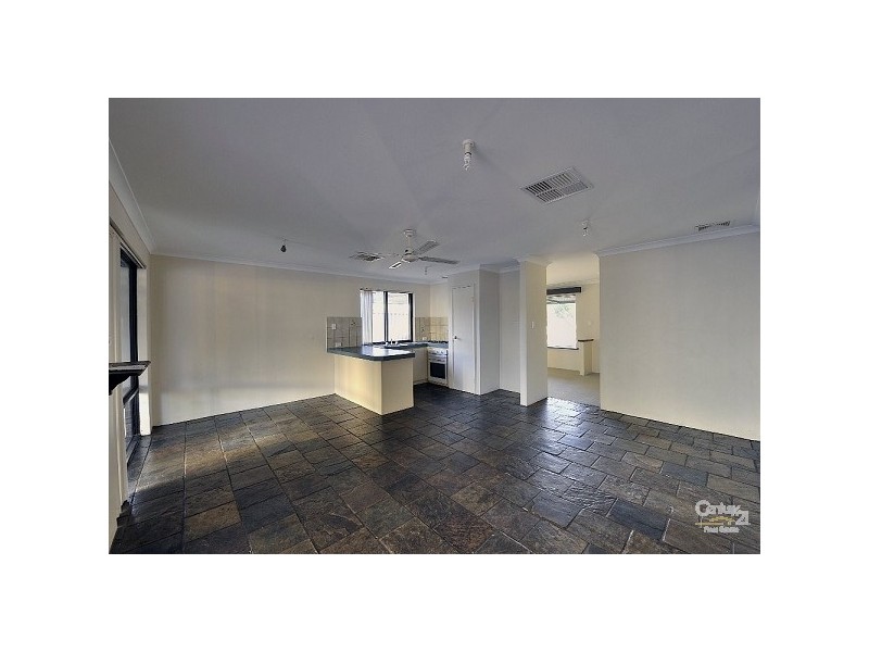 11 Maclaggan Turn, Coodanup WA 6210