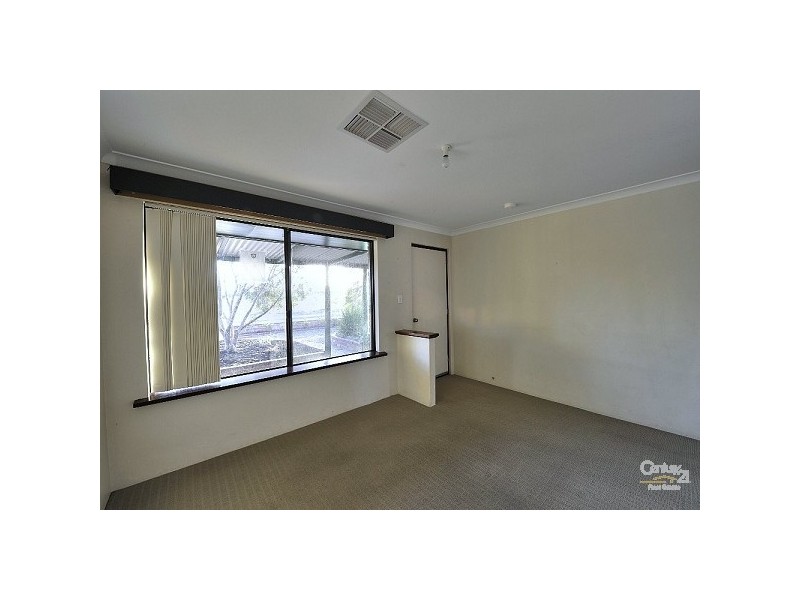 11 Maclaggan Turn, Coodanup WA 6210