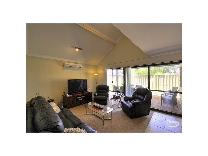 2, 8 Beam Road, Silver Sands WA 6210