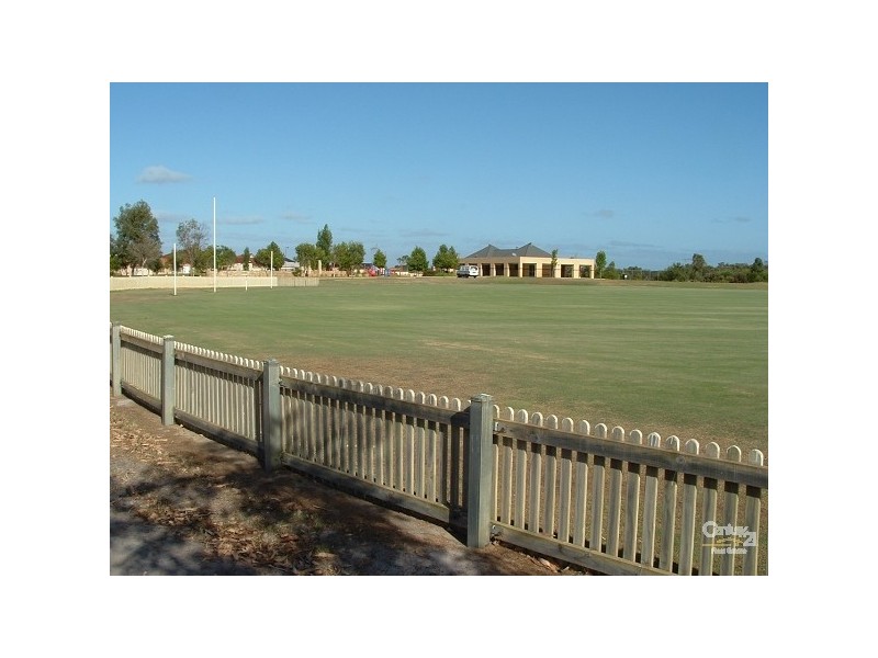 20 Farmer Loop, Pinjarra WA 6208