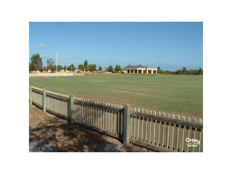 6 Farmer Loop, Pinjarra WA 6208