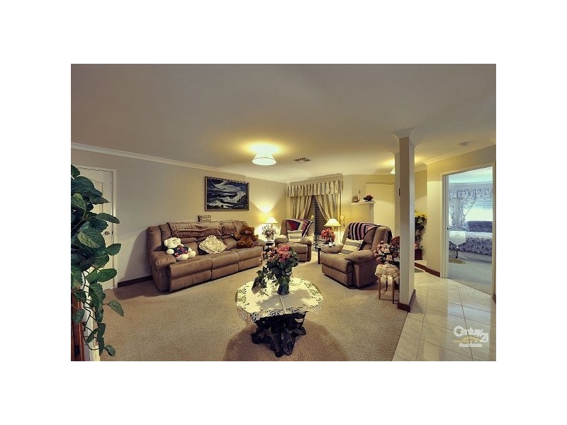 98 Leslie Street, Dudley Park WA 6210