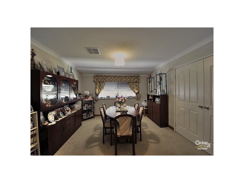 98 Leslie Street, Dudley Park WA 6210