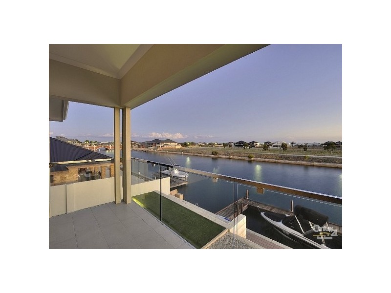 65 Waterlily Drive, The Islands, Dudley Park WA 6210