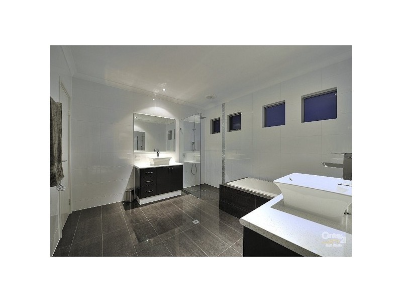 65 Waterlily Drive, The Islands, Dudley Park WA 6210