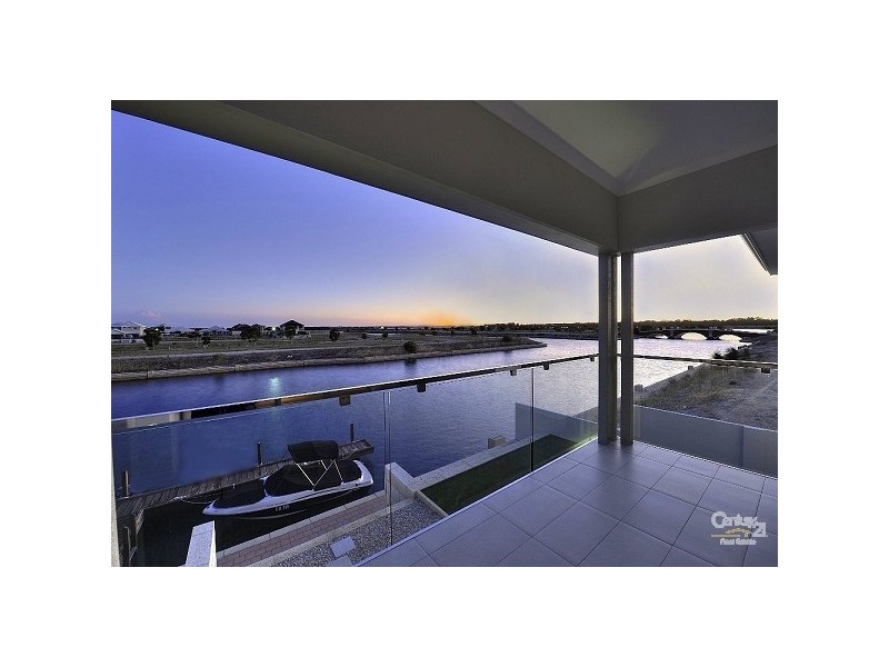 65 Waterlily Drive, The Islands, Dudley Park WA 6210