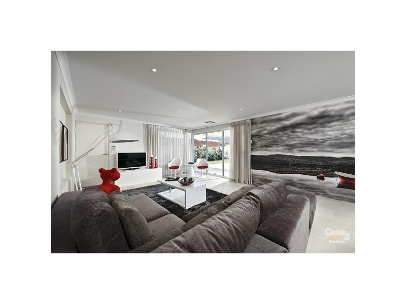 6 Cobaki Brace, Lakelands WA 6180