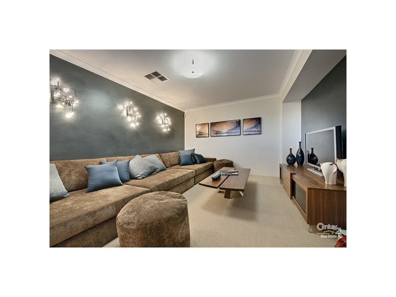 6 Cobaki Brace, Lakelands WA 6180