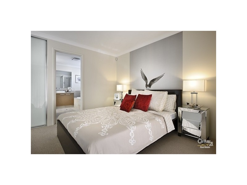 6 Cobaki Brace, Lakelands WA 6180