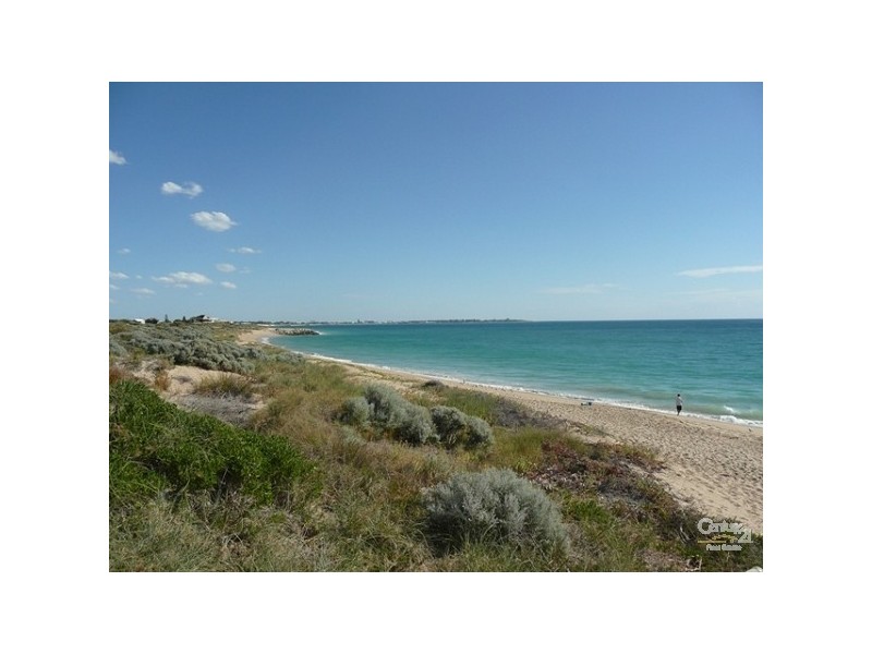 95 Challenger Road, Madora Bay WA 6210