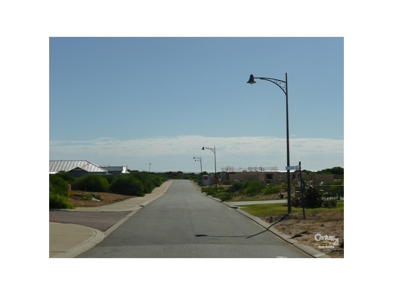 95 Challenger Road, Madora Bay WA 6210