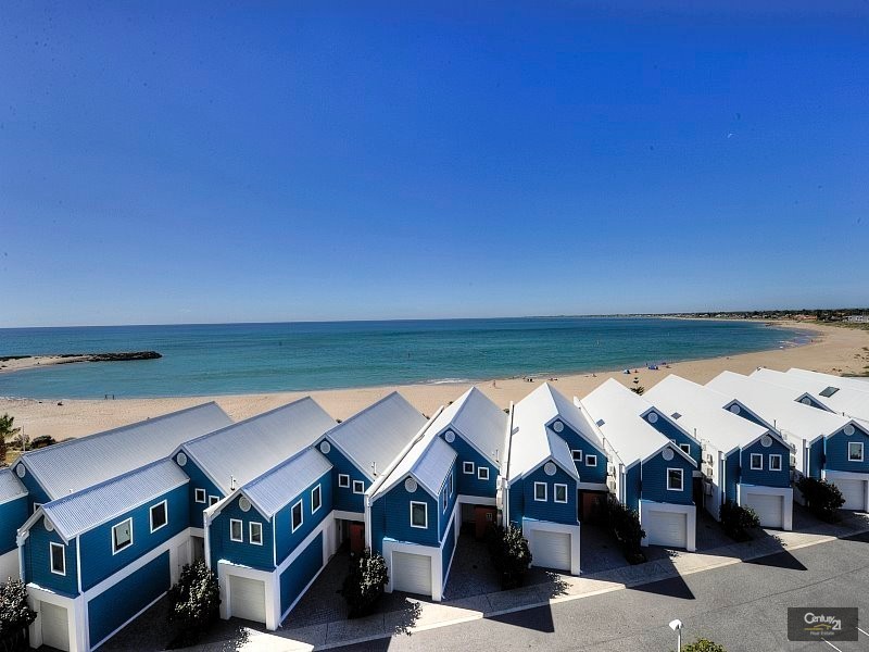 407/16 Dolphin Drive, Mandurah WA 6210