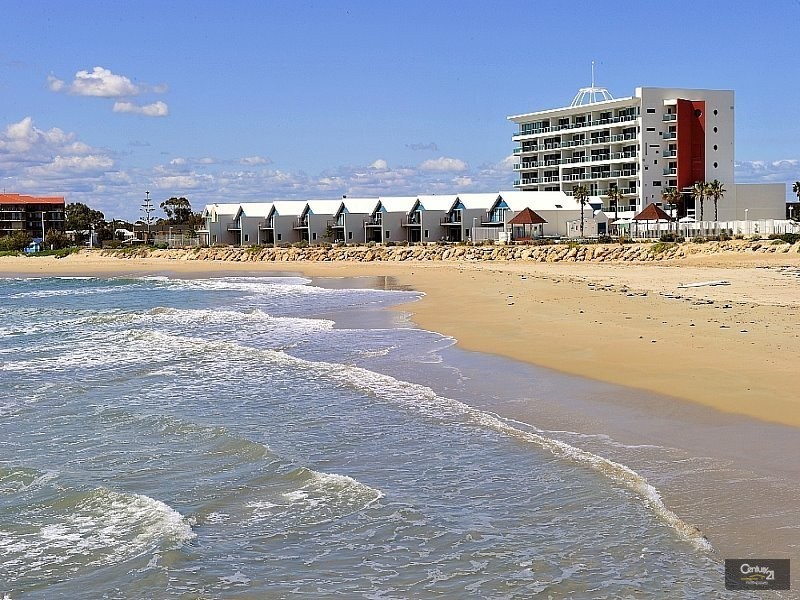 407/16 Dolphin Drive, Mandurah WA 6210