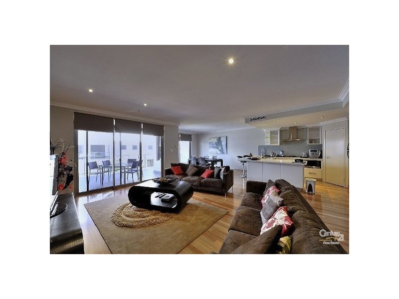 1/2D Treviso Mews, Mandurah WA 6210