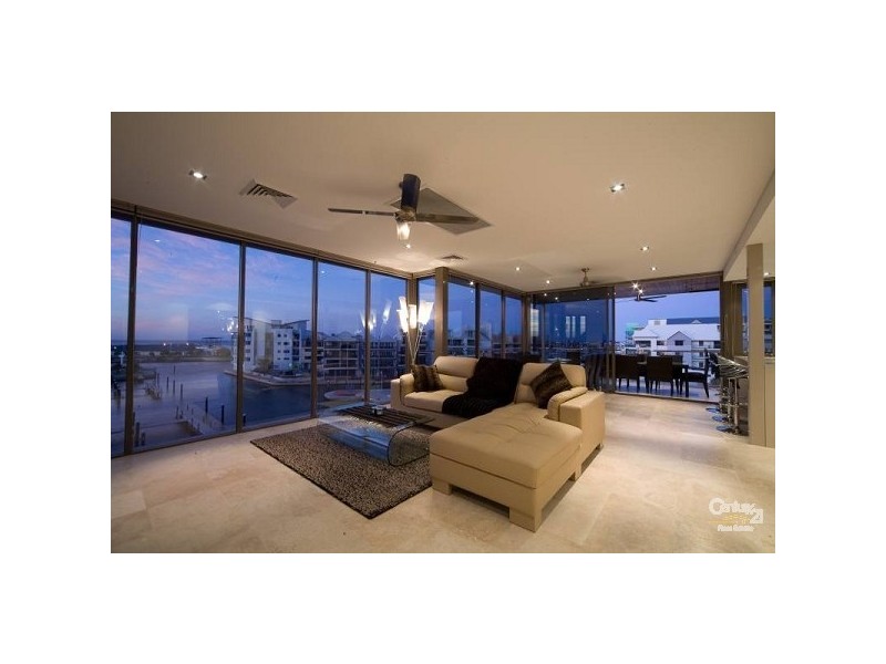 3, 32 Treviso Mews, Mandurah WA 6210