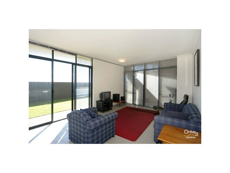 3B Bight Court SAN REMO, Mandurah WA 6210