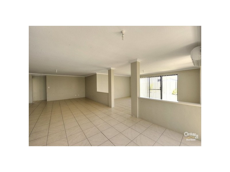 17 Loretta Parkway LAKELANDS, Mandurah WA 6210