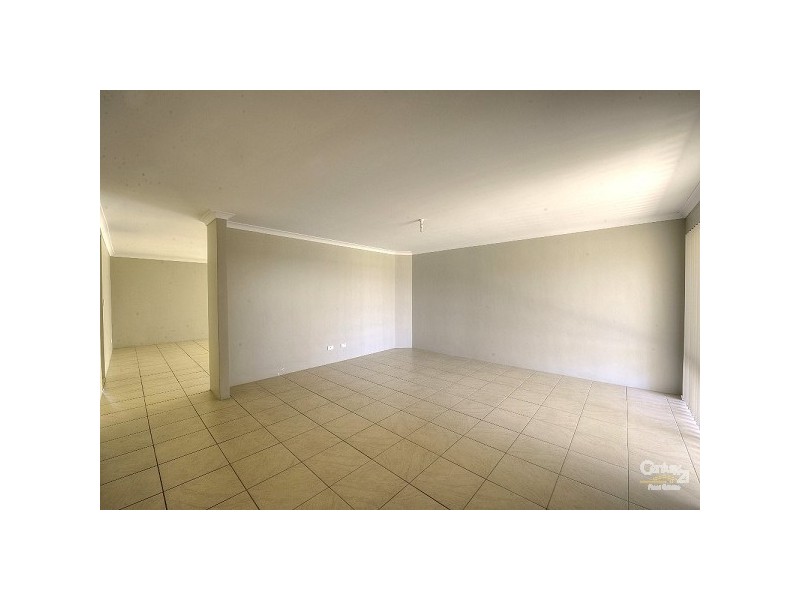 17 Loretta Parkway LAKELANDS, Mandurah WA 6210