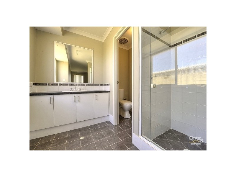 17 Loretta Parkway LAKELANDS, Mandurah WA 6210