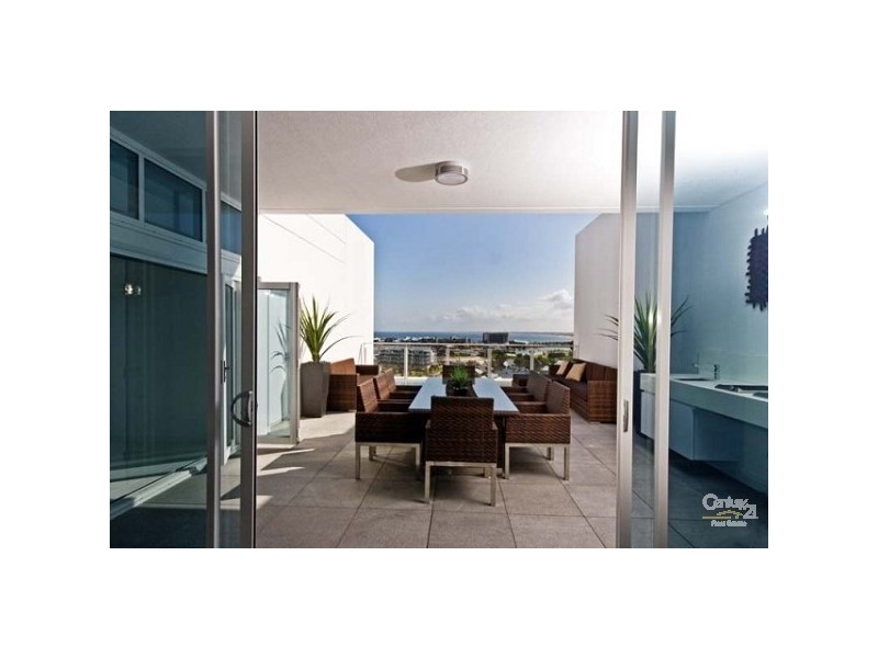 902/5 Marco Polo Drive, Mandurah WA 6210