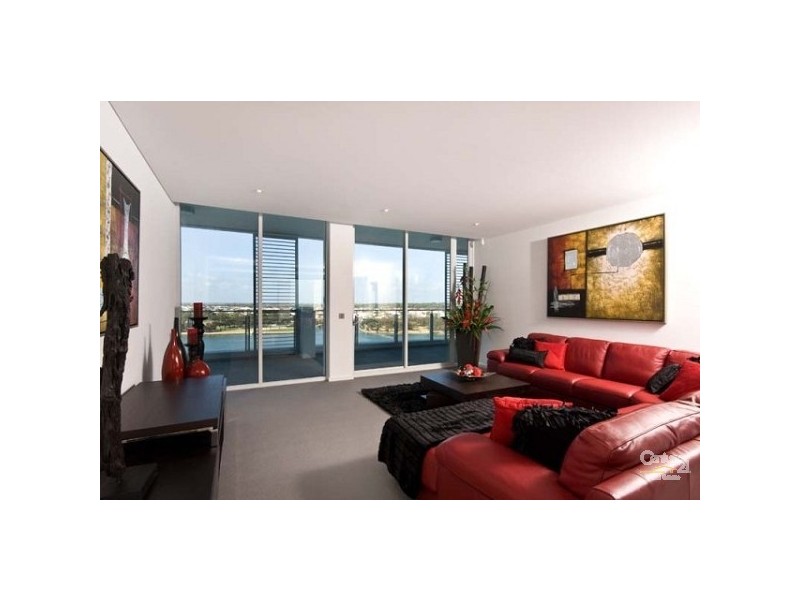 902/5 Marco Polo Drive, Mandurah WA 6210