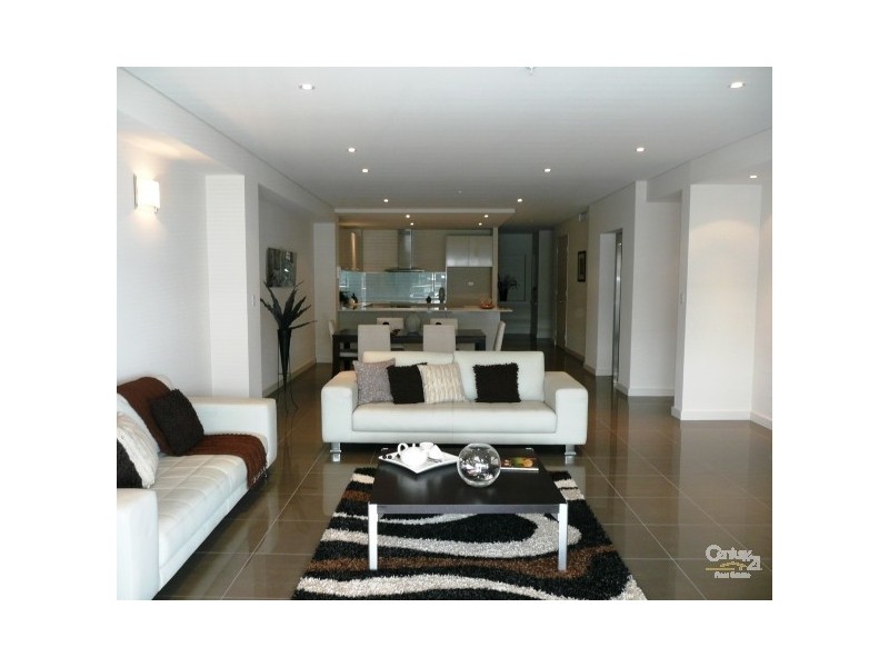 2/12 Torcello Mews, Mandurah WA 6210